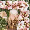 Décoration de fête rose rose rose ballon arc arc kit de douche nuptiale des ballons confettis blancs anniversaire