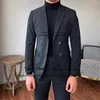 Herrenanzüge graue Streifen männliche Prom Blazer gekerbte Revers -Bräutigam -Hochzeits -Tuxedos 2 Stück Sets Männer Schlankes Fit Doppelbrust Kostüm Homme