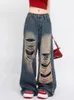 Jeans pour femmes printemps d'été rétro longue longue jambe pantalon femme irrégulière trou de mode plissée plissée pantalon coréen pantalon femme de style coréen