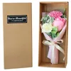 Dekorativa blommor Mors dag gåva 3 rosor tvål blomma nejliknande gäng låda