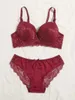 Bras stelt Viomisha sexy lingerie set dame push omhoog transparante bloemenbuiging intieme mooie kanten ondergoed panty