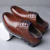 Chaussures décontractées de la mode Retro Business pour hommes Black Brown Brown Breathable Comfort Menshoe Comt Shoe