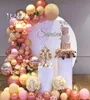 136pcs rosa in oro rosa 4d arco garland kit pallone matrimonio baby showual graduation anniversary decoration biorganic decoration sfondo T1593252