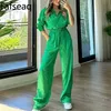Ternos de cetim verdes para mulheres Botões de estampa de leopardo da primavera camisas elegantes de duas peças do escritório feminino de calça brilhante 240504