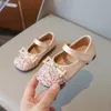 Flat Shoes Girls Princess Shoes 2024 Nieuwe Spring Summer Strier Regging Baby Crystal Flats Little Girl Dance Loafer Maat 23-34 H240504