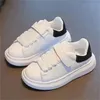 Kinder Sportschuhe Jungen Mädchen Outdoor Trainer Kleinkind Baby Casual Sneakers Mode Kinder laufen Sportschuhe weißer Sportschuh