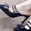 Scarpe eleganti berretto in pizzo puntato di punta con tacchi alti donne donne spesse sandali con fiocco sandali versatili pantofole eleganti mule di stoffa nera eleganti