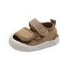 Sandales Chaussures de marche pour bébé fermé orteil anti-collision plage pour tout-petits filles garçons doux semelles confortables enfants h240504