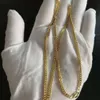 Personnalisez le collier de chaîne de trottoir cubaine à la chaîne cubaine à la chaîne cubaine de la liaison Miami jaune massif AU750