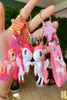 Fashionunicorn Pony Cartoon Keychain lindo muñeco colgante colgante de coches colgantes de coche colgante 6940070