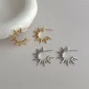 Boucles d'oreilles étalon Vintage Silver Gold Color Sunflower Forme pour les femmes Girls Glossy Fashion Punk Hiphop Jewelry Party Gift E126