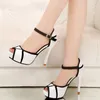 Kleiderschuhe Damen Sommersandalen sexy Knöchelriemen Metalldekoration PU Leder High Heels Party Offer Outdoor Outdoor