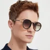 Occhiali da sole in moda maschi rotondi vintage designer designer retrò solare in lega di alta qualità per donne