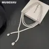 Choker Jewelry Akcesoria Luksusowy styl Wysoka jakość inkrustowana z kryształami Trzy warstwowy naszyjnik z frędzlami na prezenty kobiety