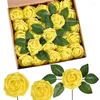 Dekorative Blumen 1box 25pcs reine Farbschaumrosen mit Stielen für Hochzeitsstrauß Blumenarrangements DIY Party Tisch Mittelstücke Haus Haus