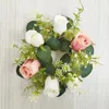 Fleurs décoratives bougies couronne de rose artificielle élégante avec feuilles vertes colorées pour la fête de mariage à la maison