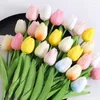 Dekoracyjne kwiaty Tulip sztuczny bukiet 10pcs Fake Flower na ceremonię ślubną dekoracje ogrodu pokój domowych