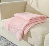 Koce dzianin koc grubą sofę rzuć solidny kolor Nordic Bedspread na łóżku miękkie przytulne wytłaczanie 150 130 cm