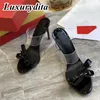 Sandals Luxurydita Designer Womens High Heels Real Leature Red Letof Bombas Banquetes de Festa de Casamento de Luxo Mulas H112