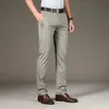 Högkvalitativ lyxig rak affärsdräkt Pants Men Thin Soft Lyocell Fabric Designer Summer Elegant Long Formal Trouser Male 240417