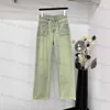 Designerin Frauen Jeans Frühjahr Neue Landstil Starker Arbeit alter Buchstaben Patch Lose Farbfarb hohe Taillierte, gerade Beinjeans