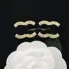 Luxusohrring 18K Gold plattierte Markendesigner Briefe Stud Geometrische Frauen Rundes Kristall Strass Pearl Ohrring Hochzeitsfeier Jewerlry