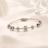 Elegantes Strass koreanische Armbänder Goldfarbe Blume Charm Armband für Frauen Modeschmuck Accessoires Party Geschenke