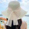 Chapéus largos de férias chapéu de praia de sol elegante feminina de renda feminina palha de palha com decoração de pérola falsa bainha enrolada