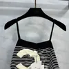 Дизайнерская женская футболка ранней весны Новый сладкий прохладный ветер тонкий микроэластический контрастный контрастный вязаный вязаный вязаный майку