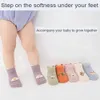 Kinder sokken zes paar kinderen driedimensionale cartoon short buis anti slip vloer sokken trampolines sokken lente en herfst katoen s y240504