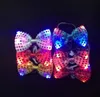 Украшение вечеринки светодиодные флэш -бабочка для детей для взрослых подарка на день рождения концерт Свадебные запасы светятся в Dark2487290