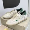 2024 Diseñador zapatillas de vestir de oro de alta calidad zapatos de diseño súper estrella súper estrella súper estrella blanca rosa bola verde zapatillas para mujeres y hombres