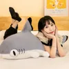 Almohada de lujo de gato tiburón de relleno grande juguete de animal esponjoso lindo peluche muñeca suave abrazo duermiendo conmovimientos de mascotas a niñas y niños 240424
