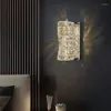Wandlampe moderne High-End-Modestreifen transparent kristallleitete Villa El Schlafzimmer Wohnzimmer Korridor Dekoratives goldenes Licht