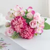 Dekorative Blumen bauchige Chrysanthemen Rose Künstliche Blume für Weihnachtskranz Hochzeit Braut Bouquet Home Pography Requisiten DIY