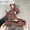 Повседневная обувь классная стильная рыба для защелк Римские сандалии Платформа лето 2024 г. Короткие каблуки для женщин