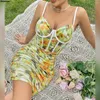Lässige Kleider Frauen Blumendruck bodycon Kurzkleid gegen Nacken Ärmel und geruchte Cami Mini Y2k Streetwear Nachtclub Party