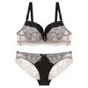 Reggiseni set sexy in pizzo in pizzo set di biancheria intima trasparente Brassieres anello di acciaio di Brassieres Lenceria Mujer