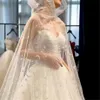 Bridal Veils Bling Veil Wedding Cape Biała błyszczące gwiazdy Księżyc Długie katedra cekinowe szal z kapturem na płaszcz panny młodej 1973