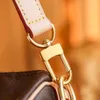Luxurys Handbag Designer Round City Clutch Sac pour femme Fashion Shopper Mens Homme en cuir Pochette Sac à bagages de qualité supérieure