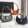 Sacs de créateurs 10a Cas noirs vintage Ava Tote sac pour femmes luxurytes sac à main