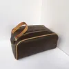 Doble Zipper Hombres Viajando Bolso de baño Diseñador de mujeres Lave de gran capacidad bolsas cosméticas Bolsas de maquillaje de tocador