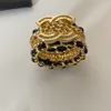 Nie verblassen Brand Doppelbrief Ring Gold plattiert Messing Kupferband Ringe Modedesigner Männer Frauen Hochzeit Schmuck Geschenke Accessoire