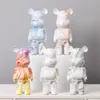 Oggetti decorativi Figurine Violenza in resina Orso Serie di vendita a caldo Ornamenti lattine di denaro Creative Home soggiorno Desta da banco T240505