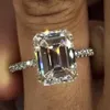 Cluster anneaux 2021 Emerald Cut 3ct Lab Diamond Ring 925 Sterling Silver Jewelry Engagement Band de mariage pour femmes accessoires de fête nuptiale 284r