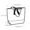 Enveloppe cadeau 10pcs Bow Bow White Pardboard Paper Tote Sacs avec des poignées de magasin de magasinage d'anniversaire de mariage