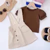 Kledingsets 2024 Kinderkleding Korte Puff Sleeve O Hek Bruin T-shirt Suspender Rok 2-delige Designer Girls Set 3-7t