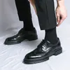 Casual Shoes Męskie brogues skórzany biznesowy Krokodyl Wzór butów oddychający miękki dno Mężczyźni czarni