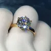 Solitaire 1 5ct Lab Diamond 24K Gold Ring Original 925 Стерлинговые обручальные обручальные кольца для женских свадебных ювелирных изделий 243L