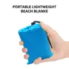 Mat de plage imperméable Grande couverture de camping en plein air pliant sable de poche libre matelas de poche portable de pique-nique léger 240418